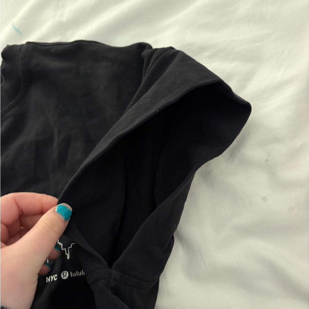 Lululemon Heavyweight Cotton Mock-Neck T-Shirt *NYC Exclusive - Picture 7 of 11